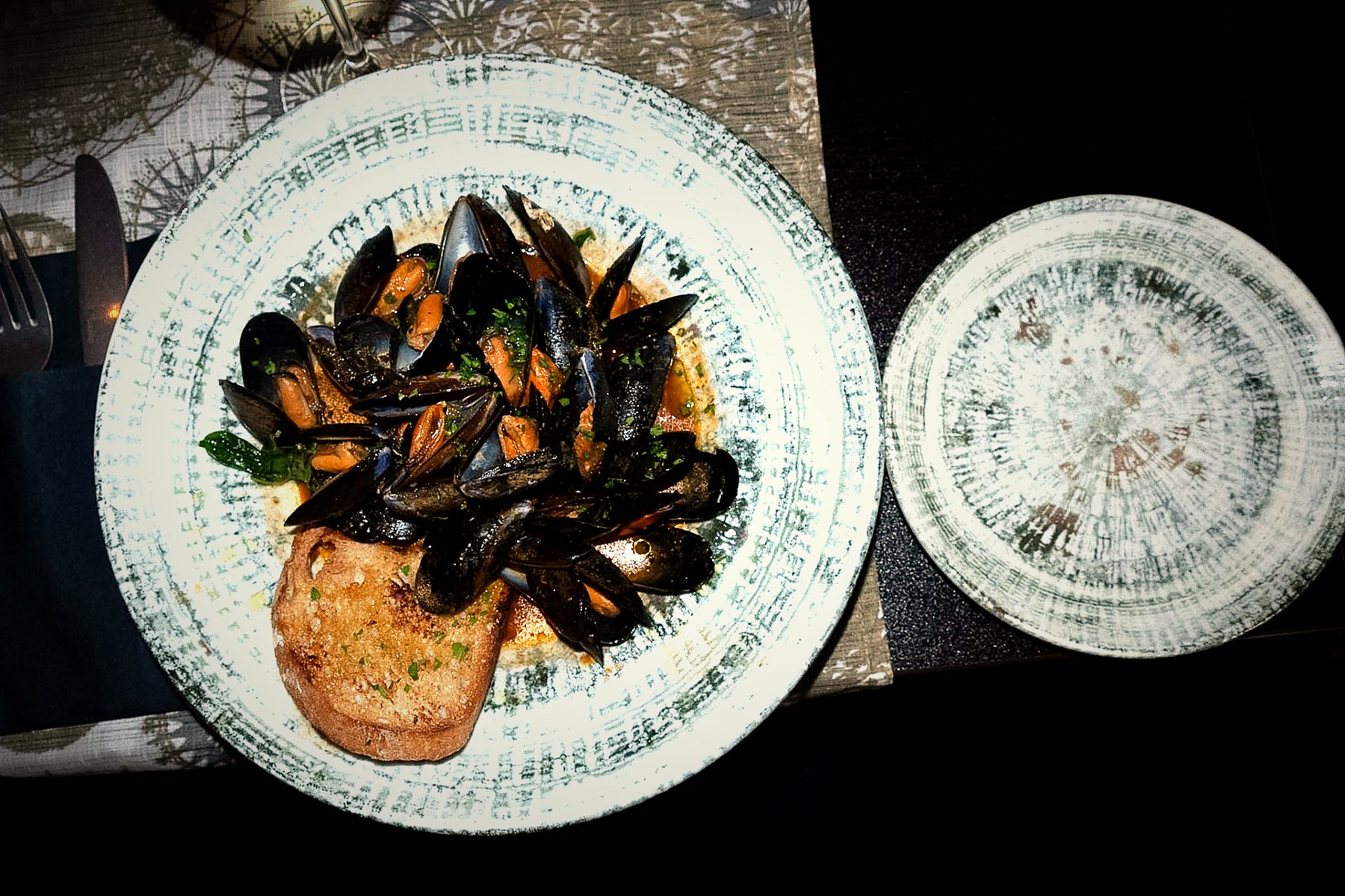 Instagram-inlägg: Sauté di cozze med vitlöksbröd